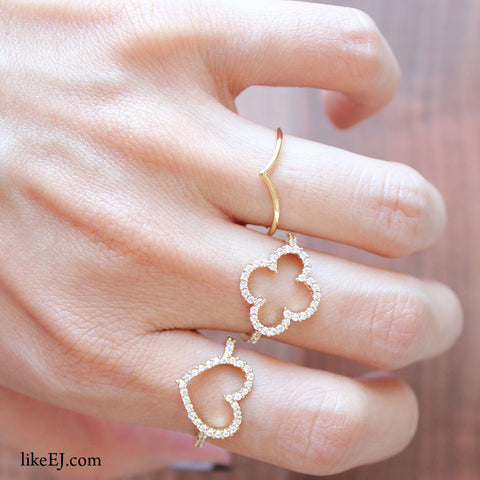 AweSome Style Lovely Crystal Cutout Cocktail Gold Goregeous Bling Delicate Big Clover Ring