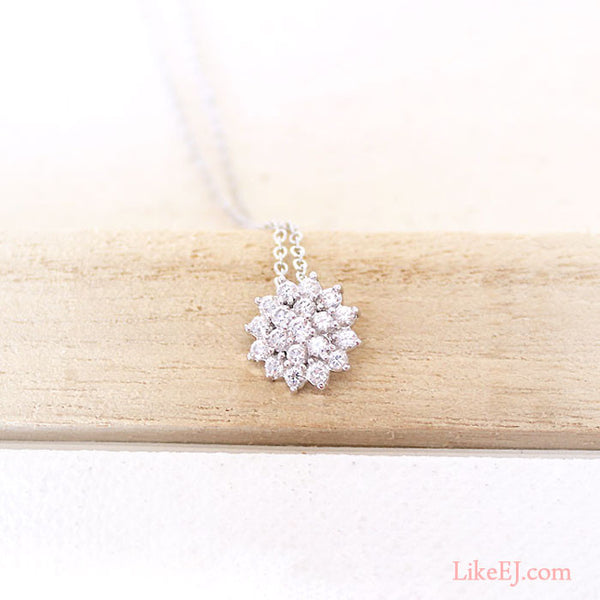 Gorgeous Floral Necklace - LikeEJ - 1